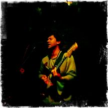 UMO performing at Glasslands Gallery 